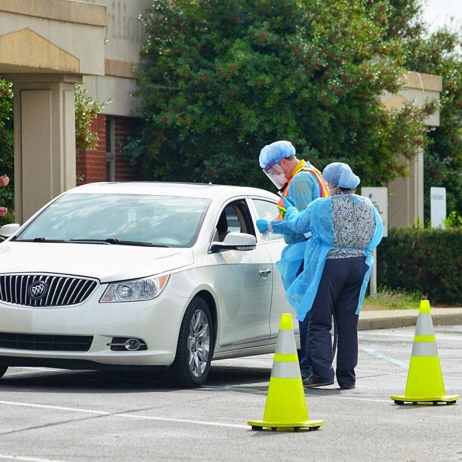 FLOYD COUNTY VIRUS TESTING DRIVE THRU 1ST DAY - 3-20-2020 2.jpg